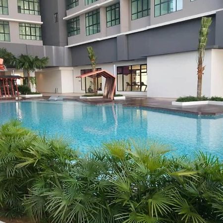 Conezion, Nice View, Beside Ioi City Mall, Opposite Hospital Serdang, Beside Uniteen And Upm, Putrajaya Exteriör bild