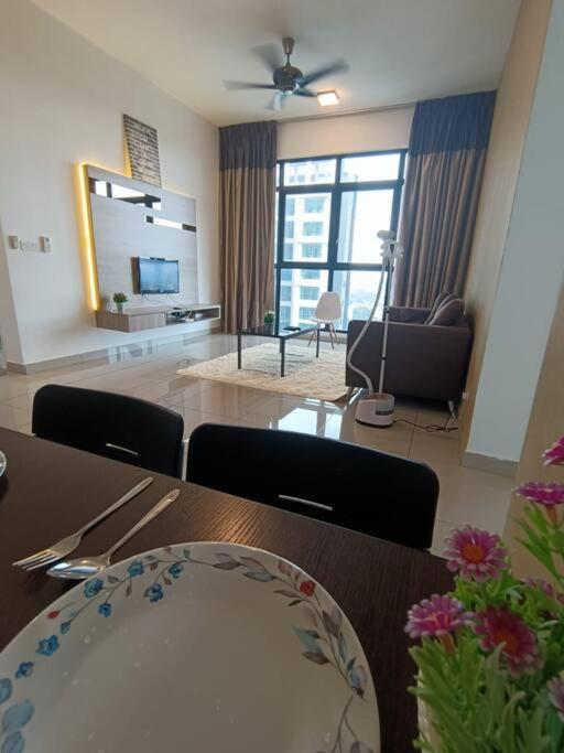 Conezion, Nice View, Beside Ioi City Mall, Opposite Hospital Serdang, Beside Uniteen And Upm, Putrajaya Exteriör bild